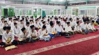 Kitab kuning merupakan warisan keilmuan Islam yang menjadi fondasi utama pendidikan di pondok pesantren